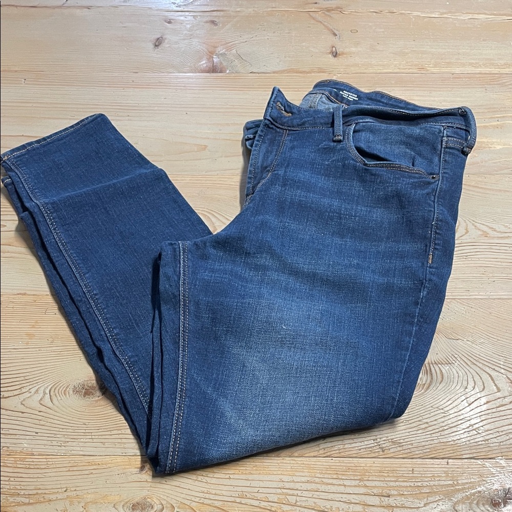 Old Navy Women's Skinny Jeans - Dark Blue